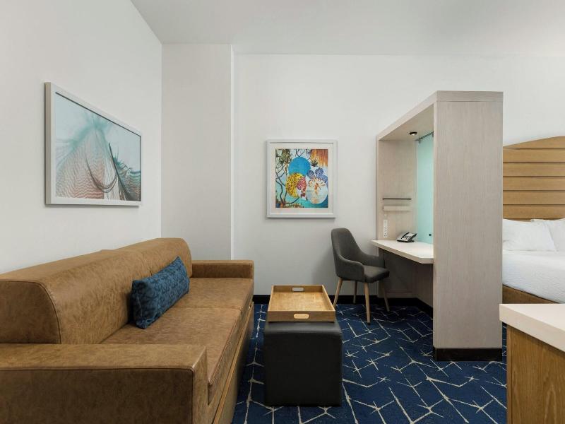 SpringHill Suites by Marriott Oceanside Beach image