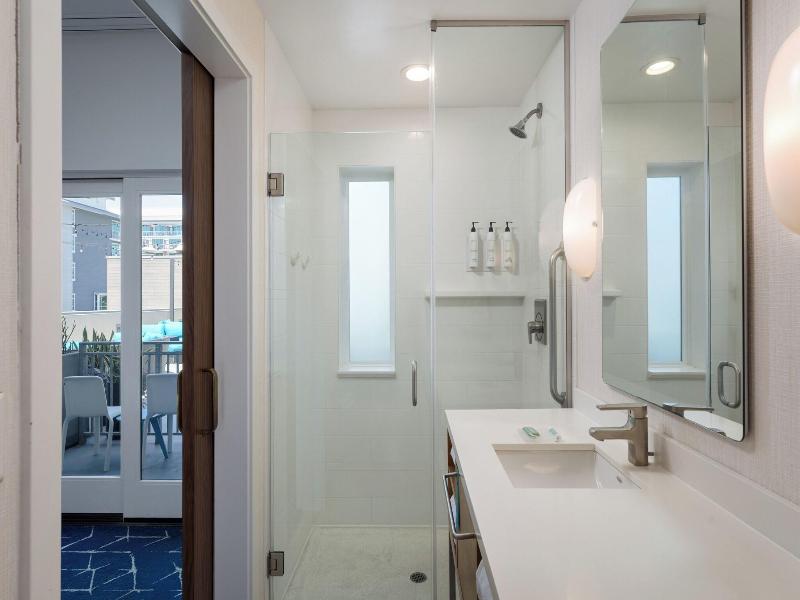 SpringHill Suites by Marriott Oceanside Beach image