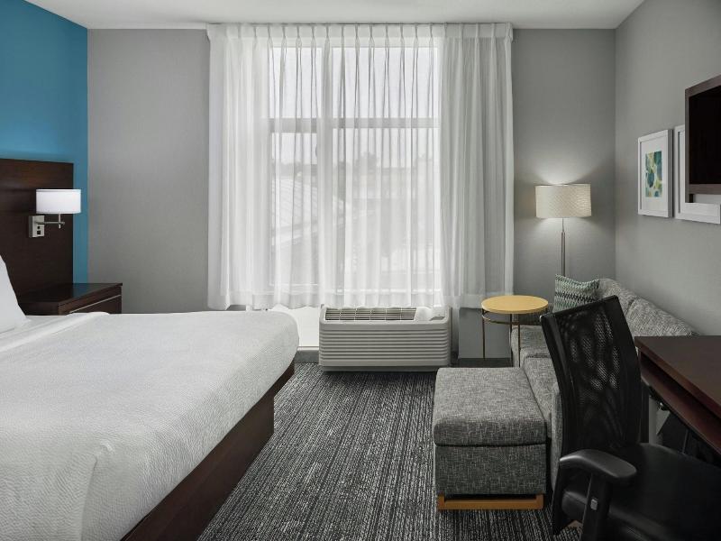 TownePlace Suites Springfield image