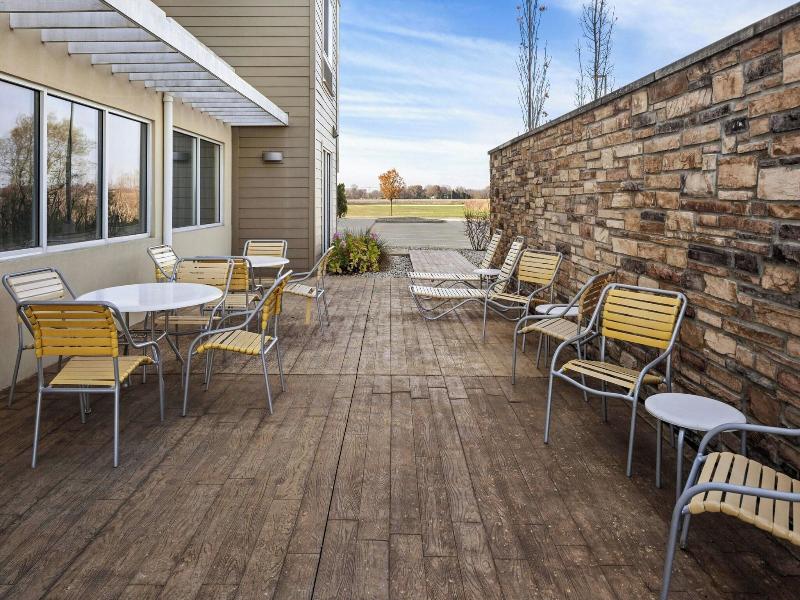 Fairfield Inn & Suites St. Louis Pontoon Beach image