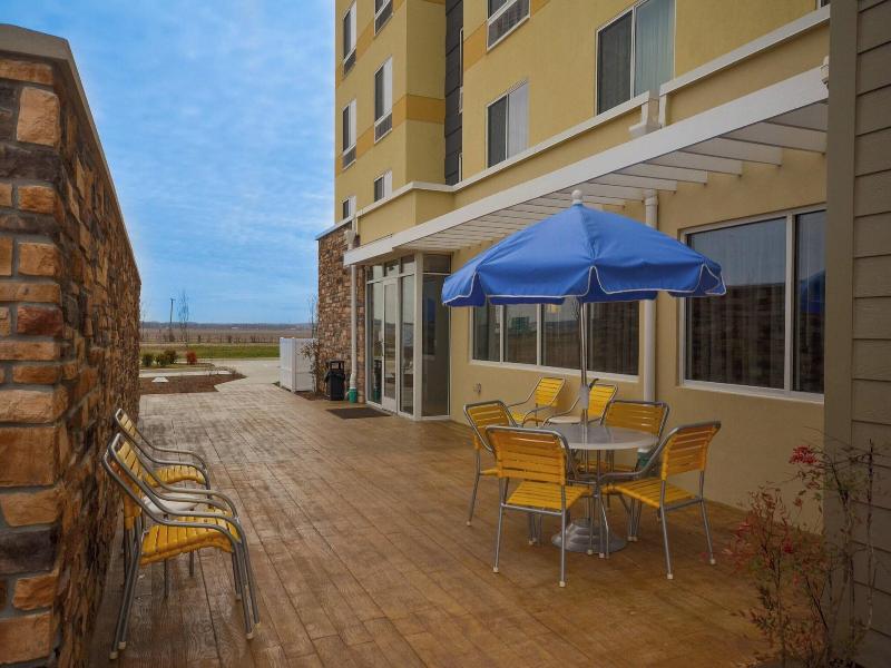 Fairfield Inn & Suites St. Louis Pontoon Beach image