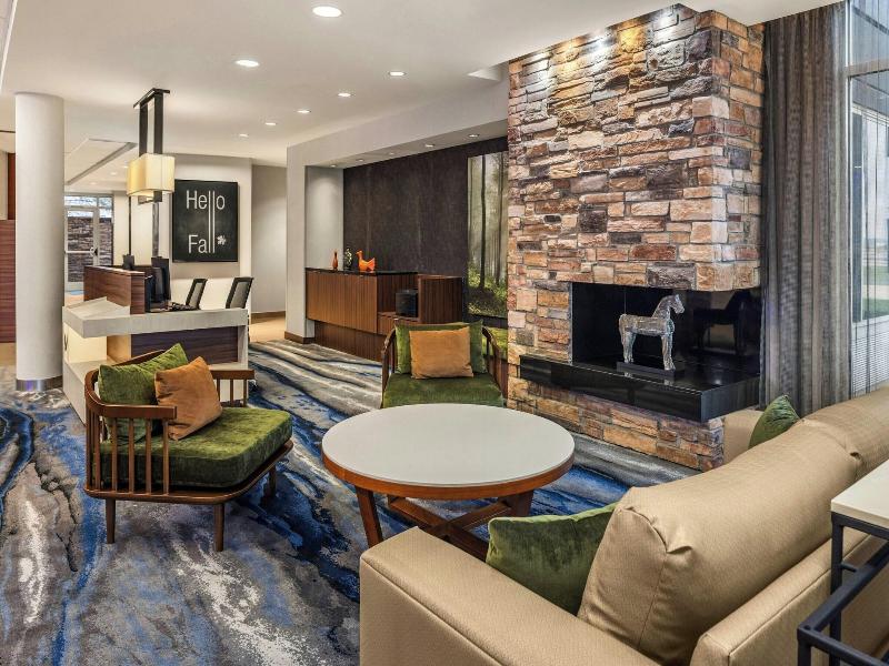 Fairfield Inn & Suites St. Louis Pontoon Beach image