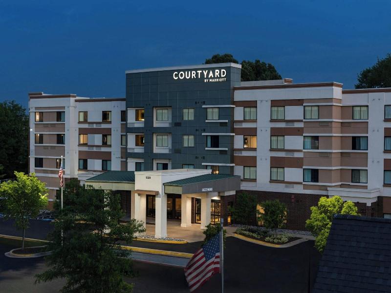 Courtyard Largo Medical Center Drive image