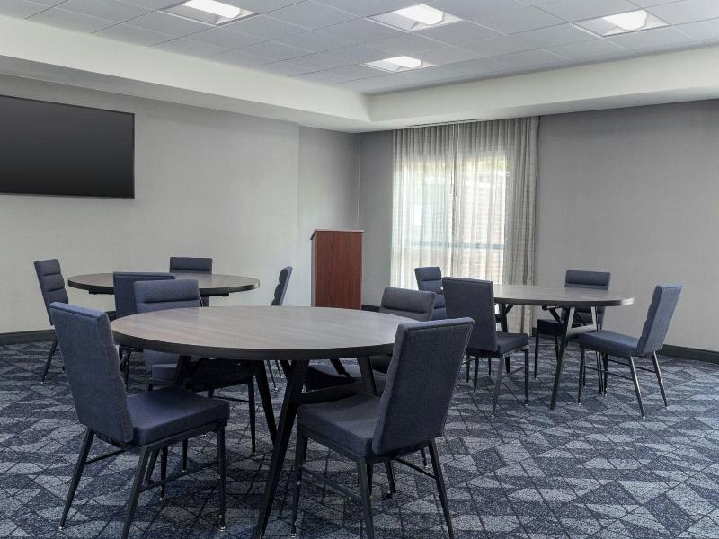Courtyard Largo Medical Center Drive image