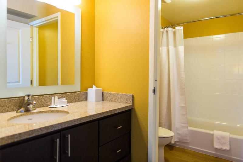 TownePlace Suites Lancaster image