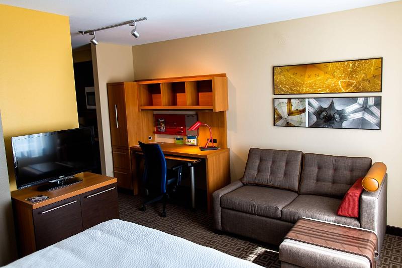 TownePlace Suites Lancaster image