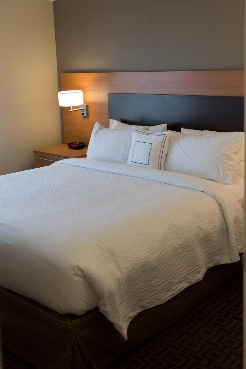 TownePlace Suites Lancaster image