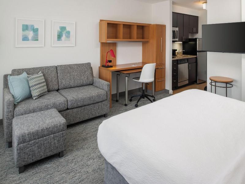 TownePlace Suites Lancaster image