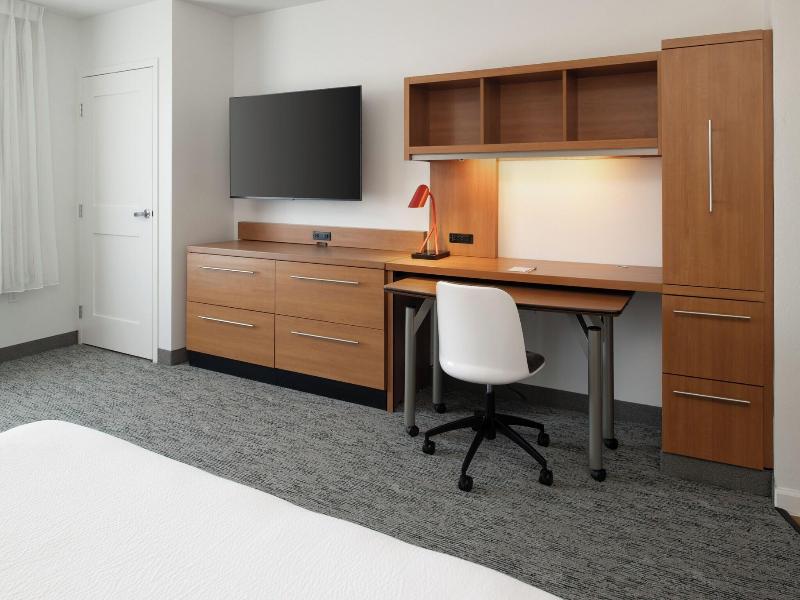 TownePlace Suites Lancaster image