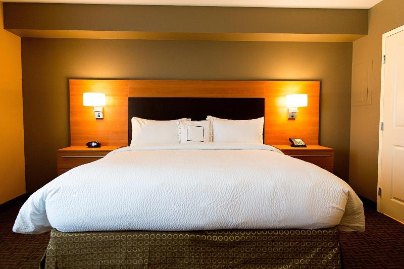 TownePlace Suites Lancaster image