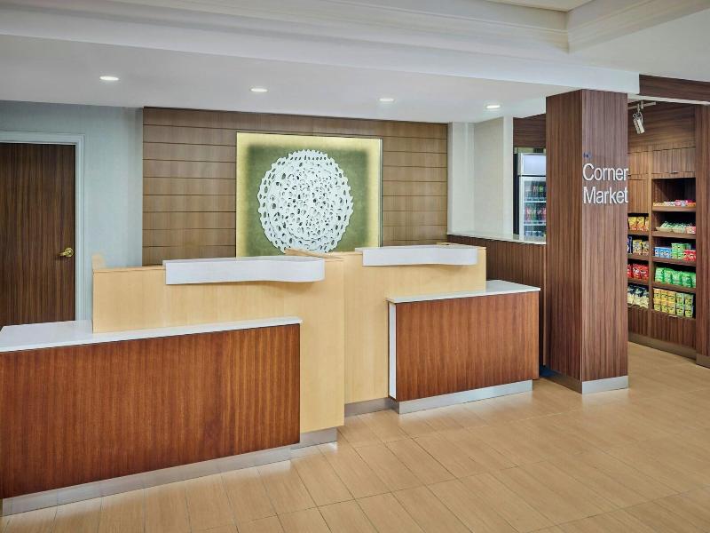 Fairfield Inn & Suites Ottawa Kanata