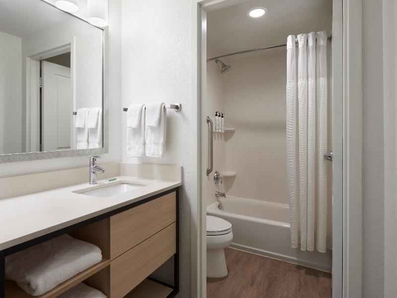 TownePlace Suites by Marriott Thunder Bay image