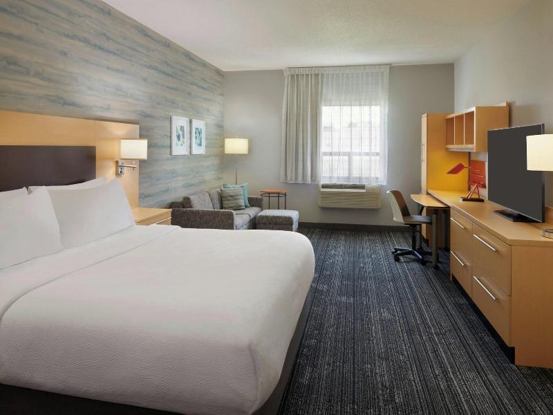 TownePlace Suites London image