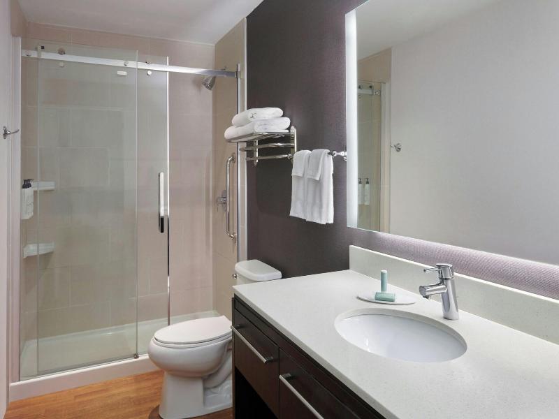TownePlace Suites London image