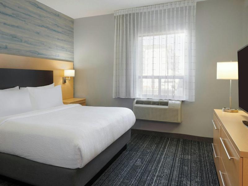 TownePlace Suites London image
