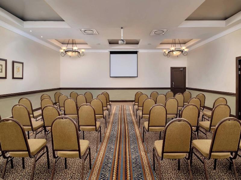 Protea Hotel by Marriott Blantyre Ryalls image