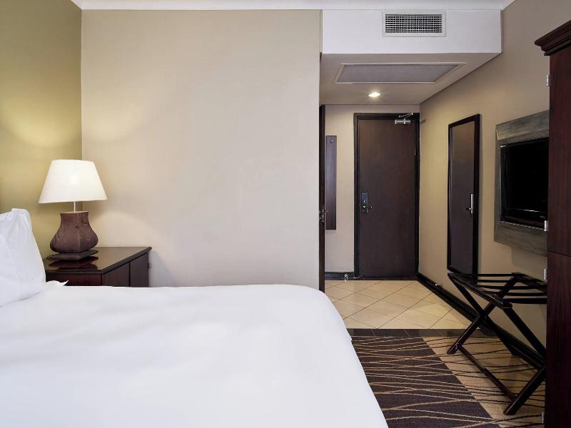 Protea Hotel by Marriott Blantyre Ryalls image