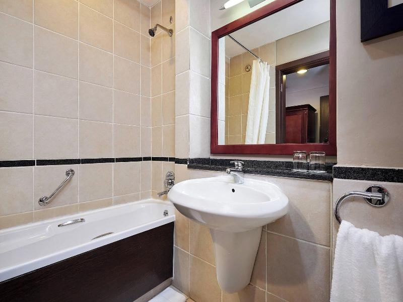 Protea Hotel by Marriott Blantyre Ryalls image