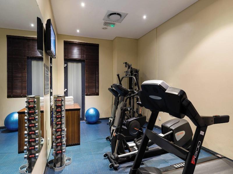 Protea Hotel Ikeja Select image