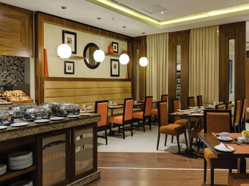 Protea Hotel Ikeja Select image