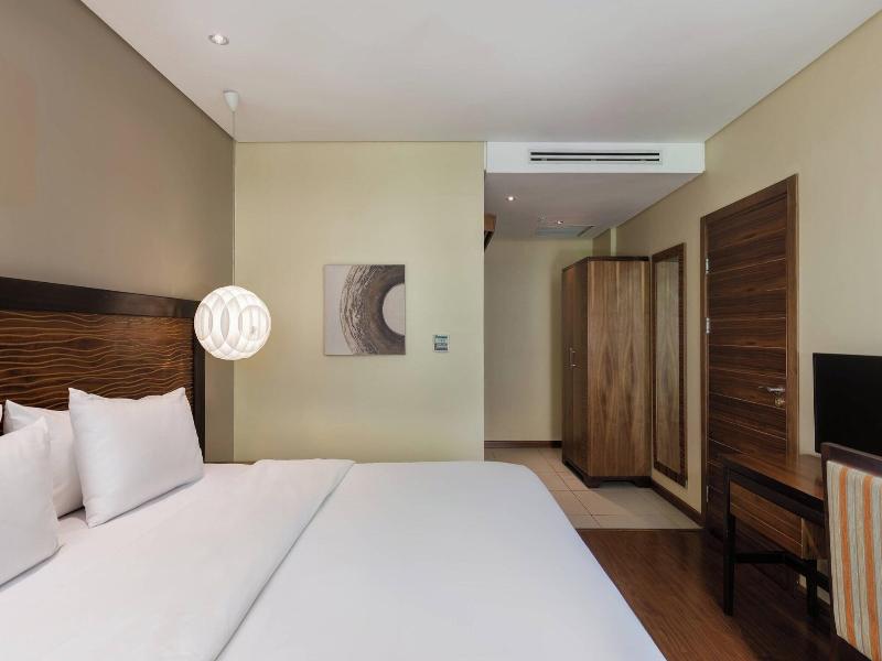 Protea Hotel Ikeja Select image