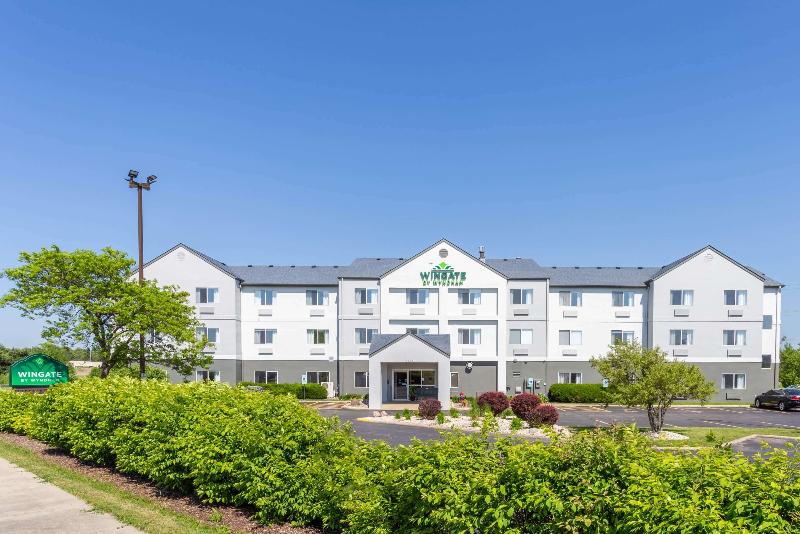 Wingate by Wyndham Gurnee image