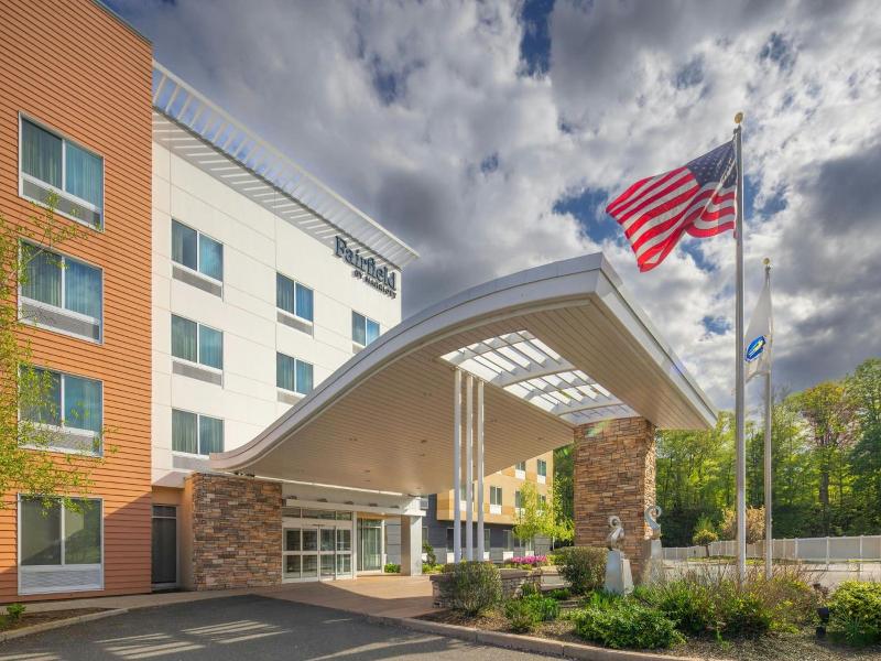 Fairfield Inn & Suites Springfield Northampton/Amh image