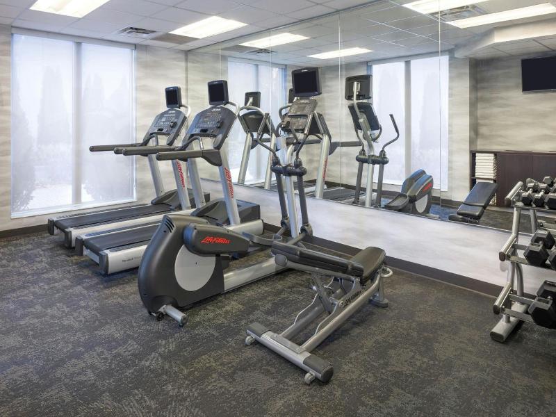 Fairfield Inn & Suites Springfield Northampton/Amh image
