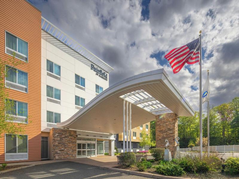 Fairfield Inn & Suites Springfield Northampton/Amh image