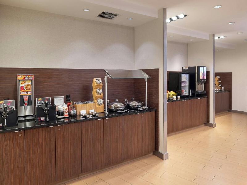 Fairfield Inn & Suites Springfield Northampton/Amh image