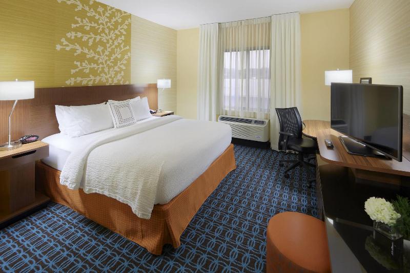 Fairfield Inn & Suites Springfield Northampton/Amh image