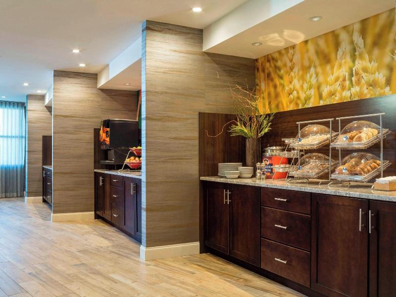 Fairfield Inn & Suites Waterbury Stowe image