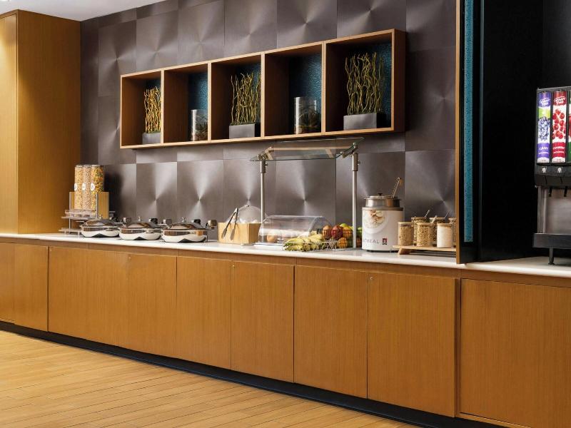 SpringHill Suites Voorhees Mt. Laurel/Cherry Hill image