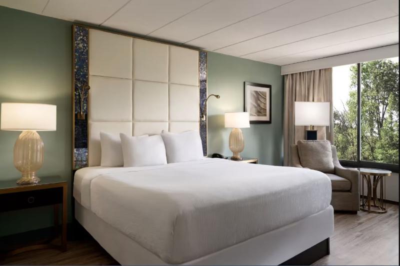 Bed room