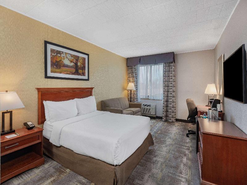Wyndham Garden York image