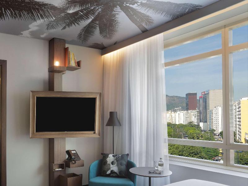 Yoo2 Rio de Janeiro Tapestry Collection by Hilton image