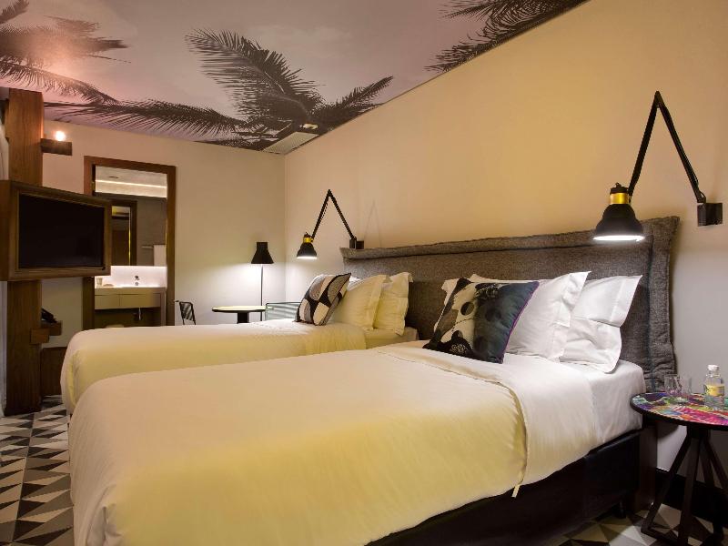 Yoo2 Rio de Janeiro Tapestry Collection by Hilton image