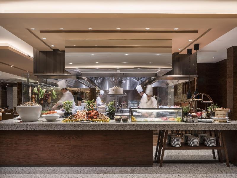 Hyatt Regency Shanghai, Wujiaochang image
