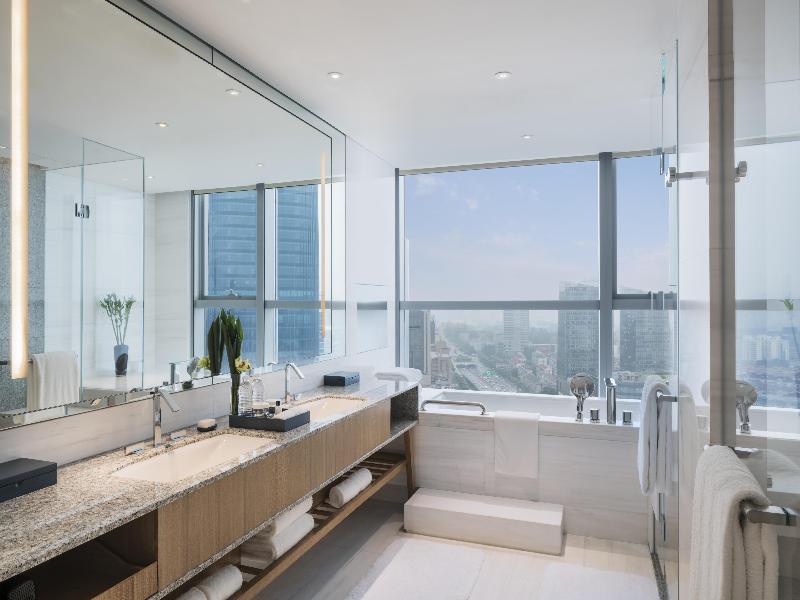 Hyatt Regency Shanghai, Wujiaochang image
