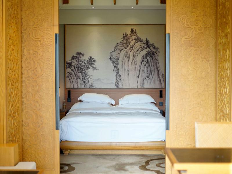 Banyan Tree Hotel Huangshan image