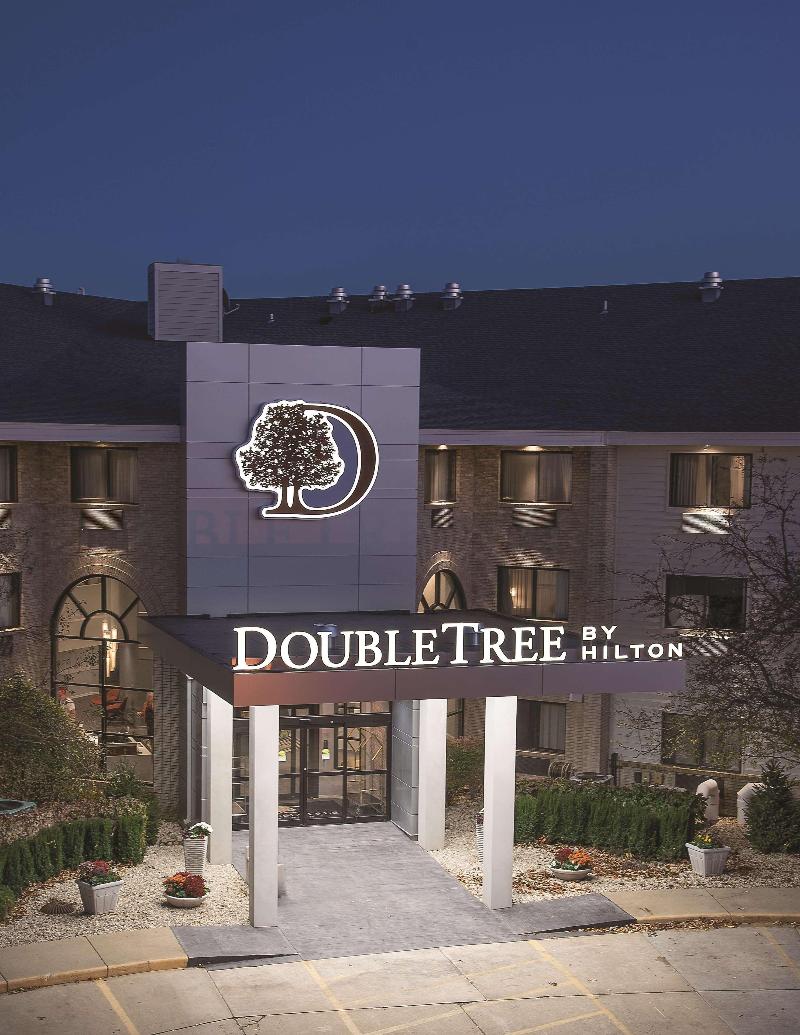 Doubletree by Hilton Racine Harbourwalk, WI image