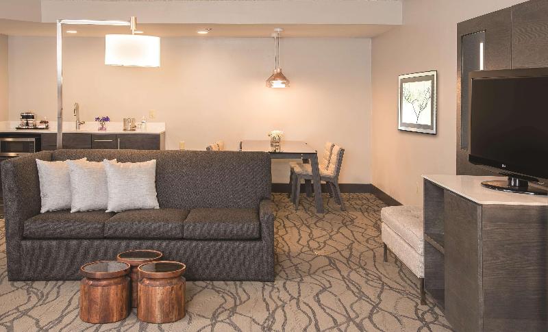 Doubletree by Hilton Racine Harbourwalk, WI image