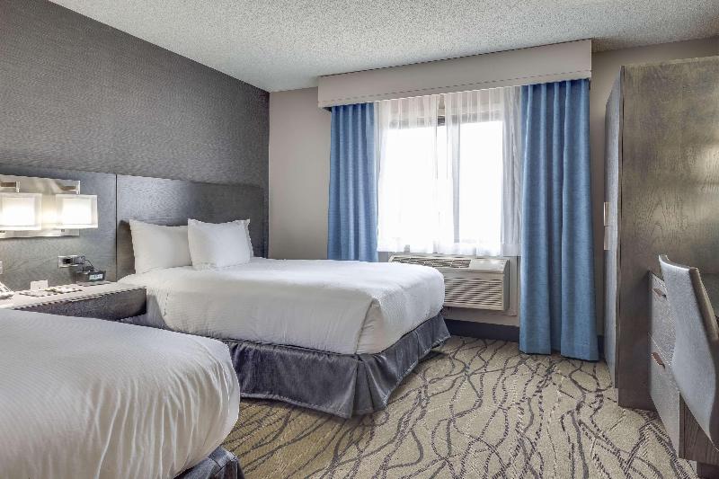 Doubletree by Hilton Racine Harbourwalk, WI image