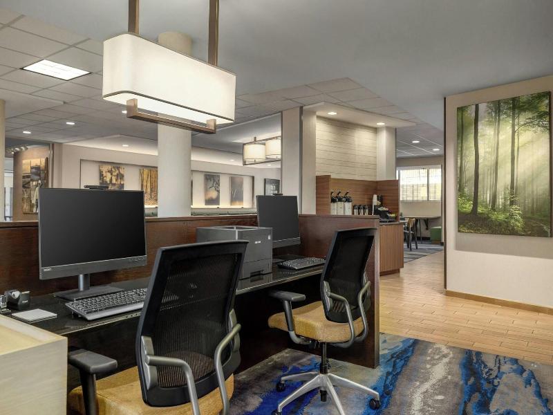 Fairfield Inn & Suites Athens image
