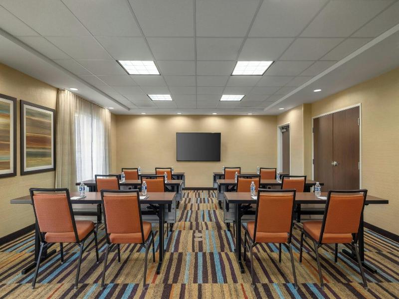 Fairfield Inn & Suites Athens image