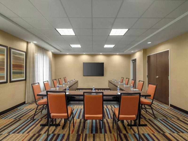 Fairfield Inn & Suites Athens image
