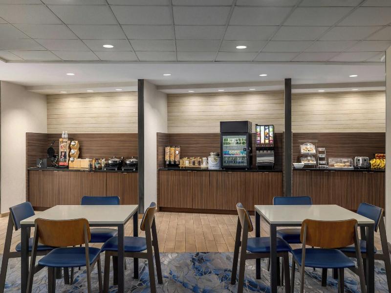 Fairfield Inn & Suites Athens image