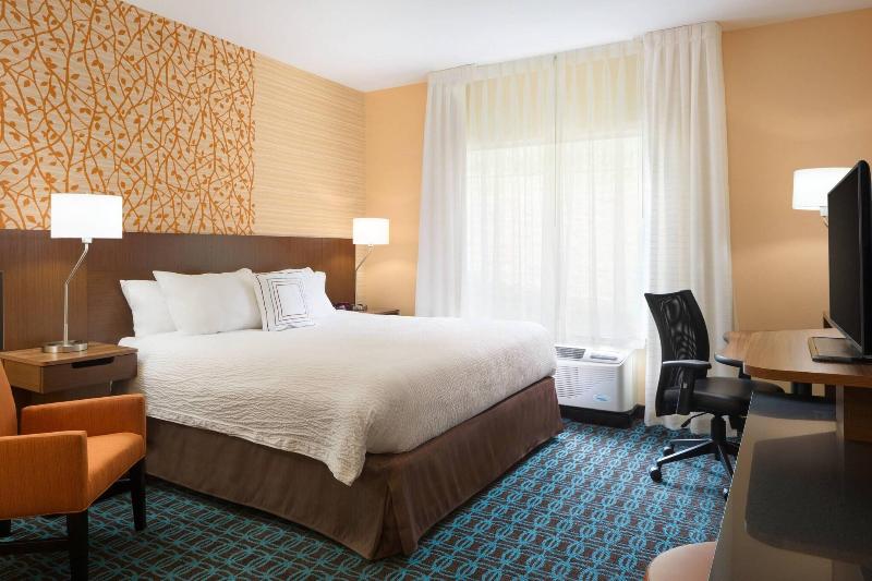 Fairfield Inn & Suites Athens image