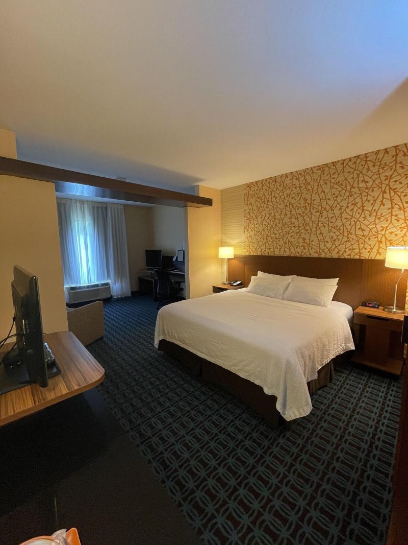 Fairfield Inn & Suites Athens image