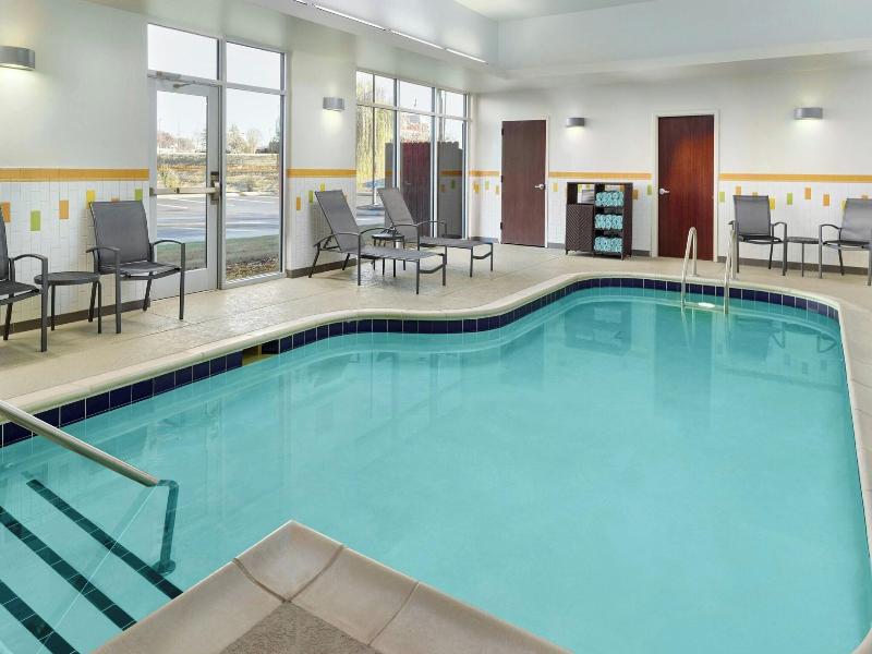 Fairfield Inn & Suites Jackson image